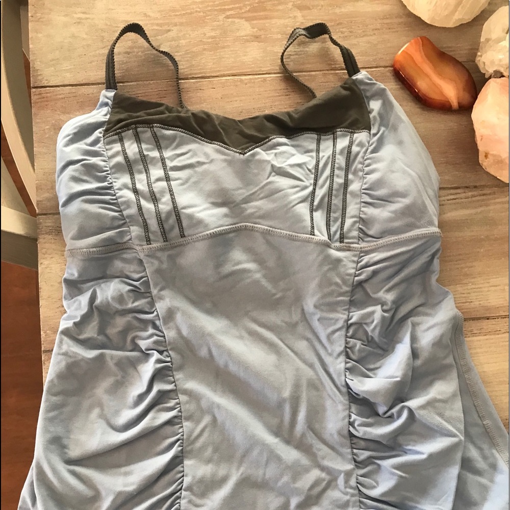 Lululemon tank top